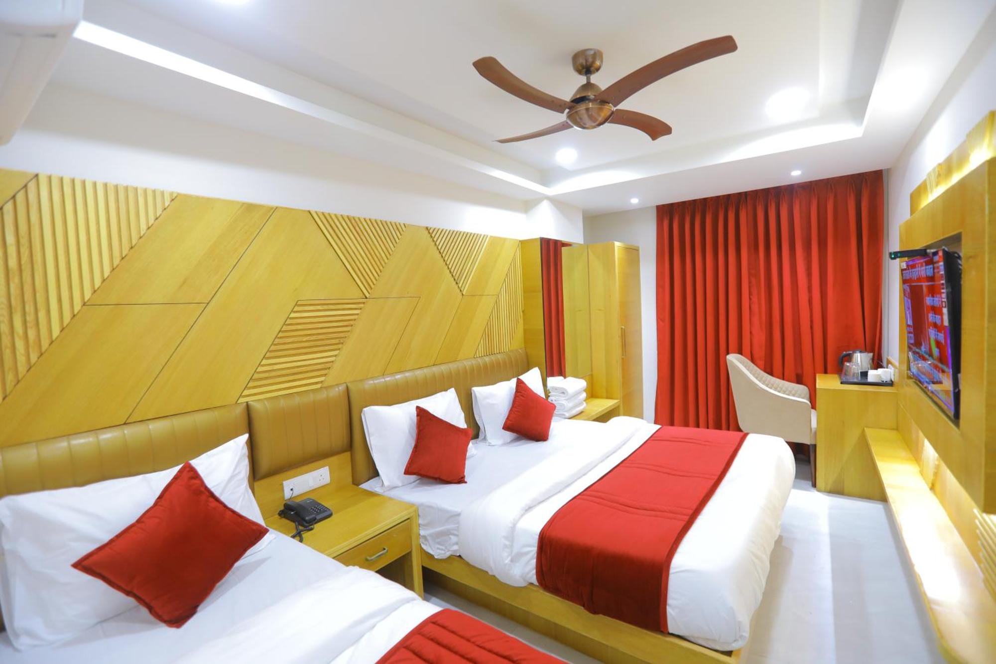 Hotel Glitz - Walk In From New Delhi Railway Station Exterior foto
