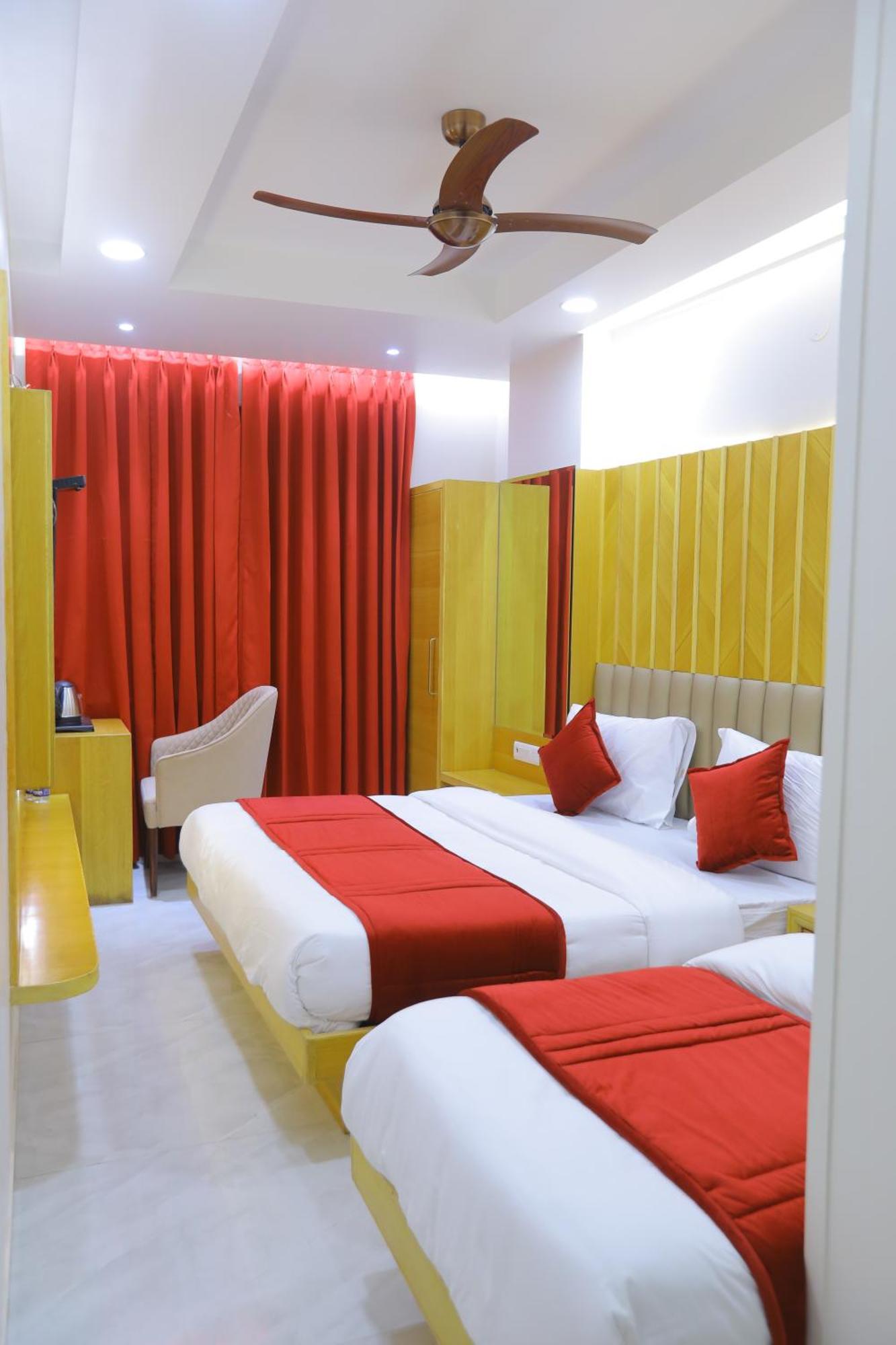 Hotel Glitz - Walk In From New Delhi Railway Station Exterior foto